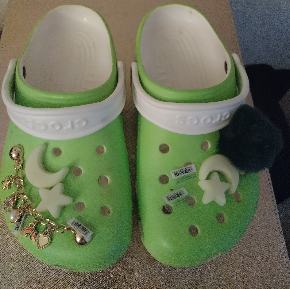 Crocs kids size 3 or woman's 6 GLOW IN DARK
